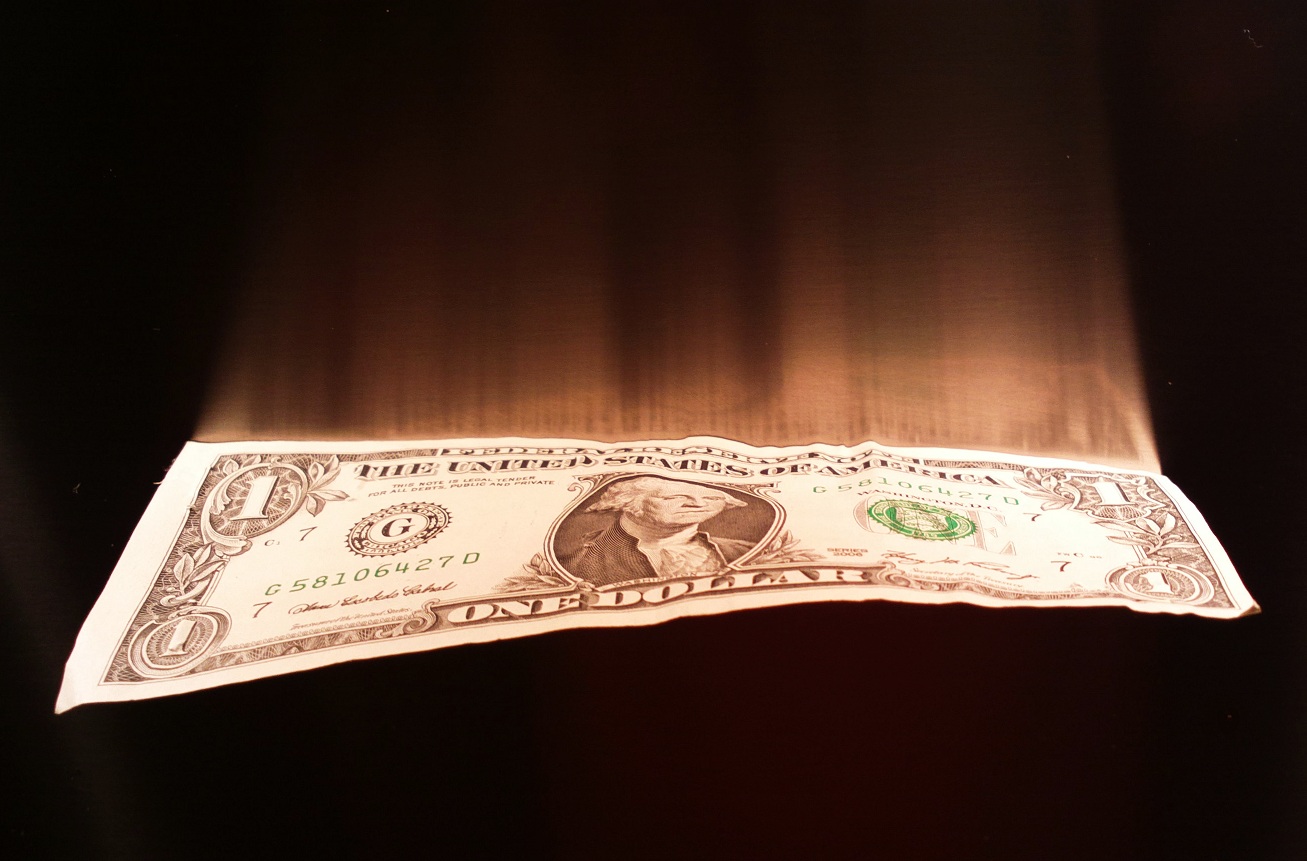 Paolo-Monti-Flying dollar, 2005